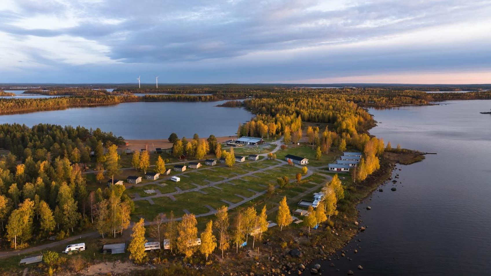 Nordic Lapland Frevisoeren Hotel Batskarsnas Bagian luar foto