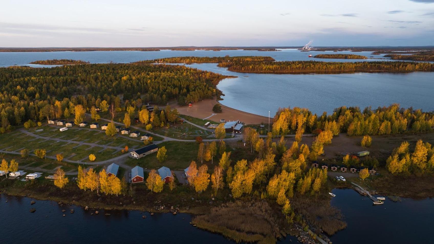 Nordic Lapland Frevisoeren Hotel Batskarsnas Bagian luar foto