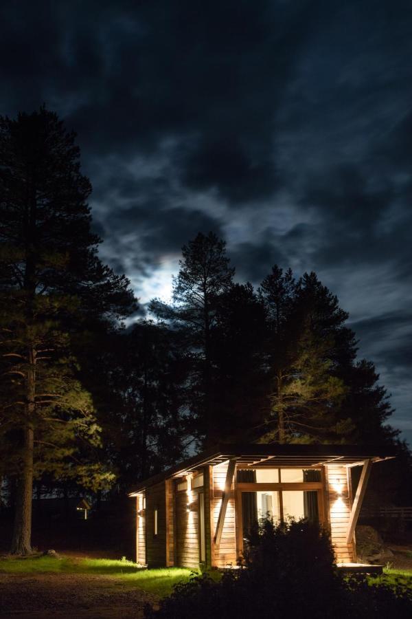 Nordic Lapland Frevisoeren Hotel Batskarsnas Bagian luar foto